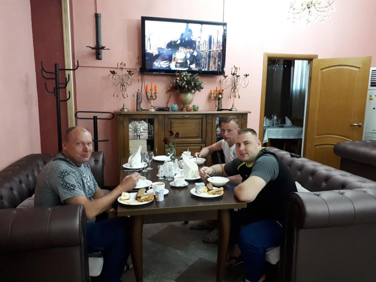 Hotel Vangogh Kyzylorda 外观 照片