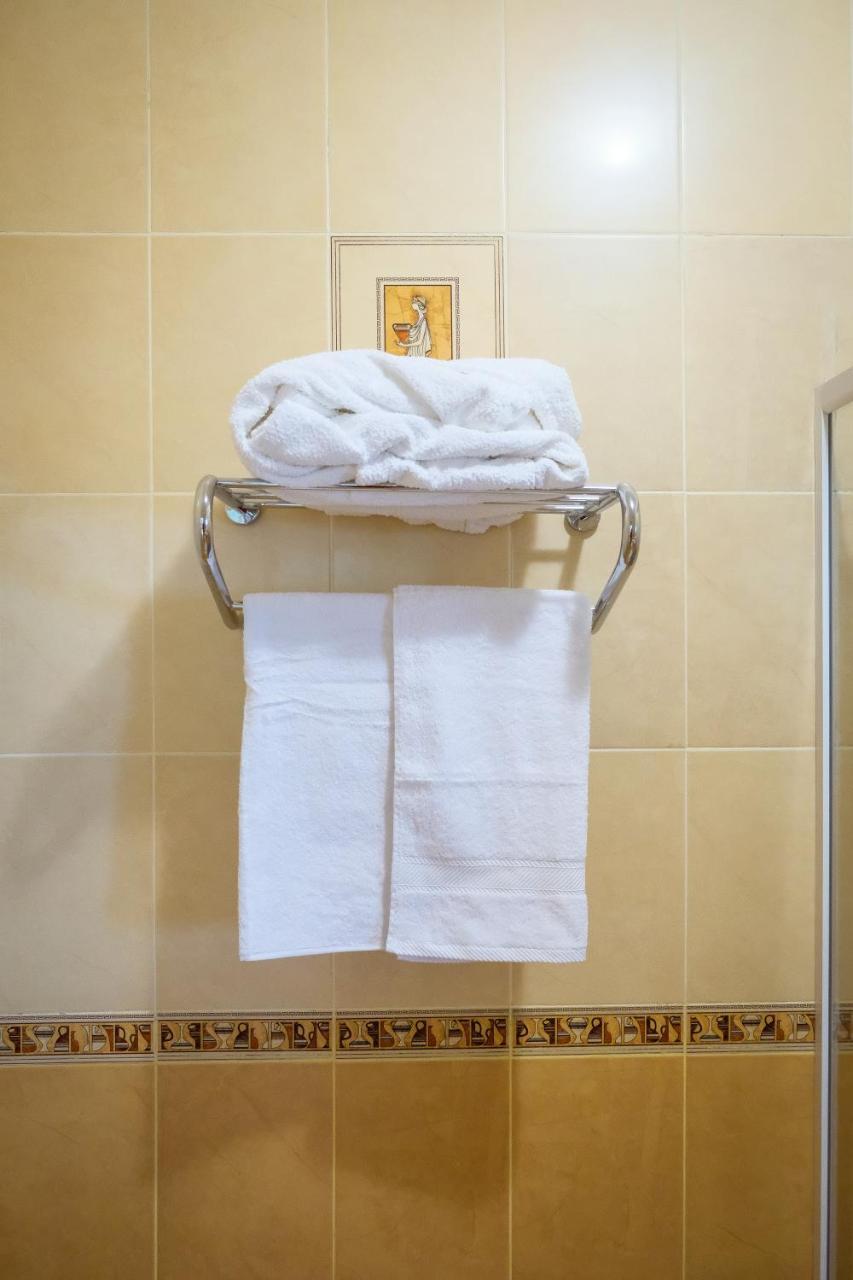 Hotel Vangogh Kyzylorda 外观 照片