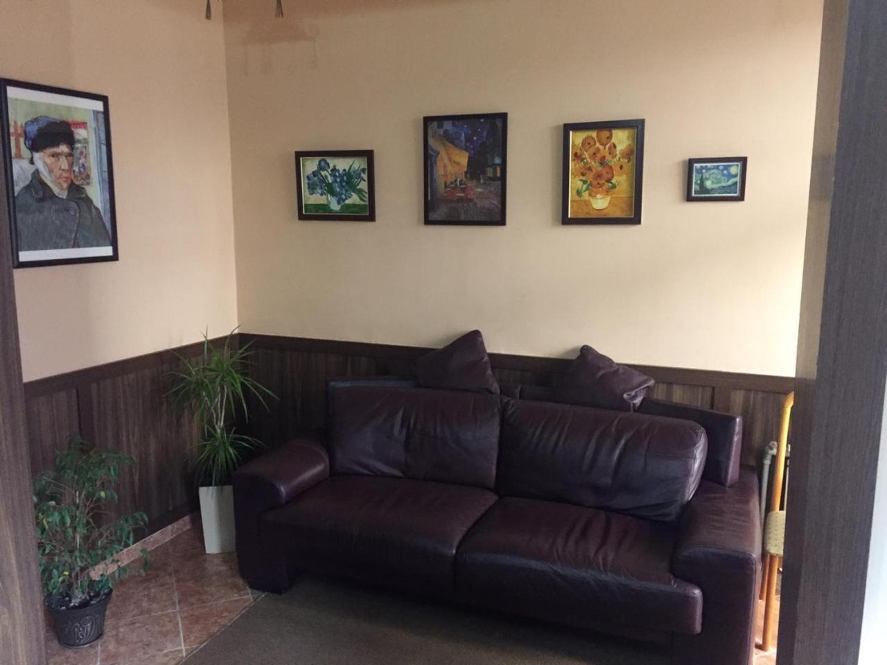 Hotel Vangogh Kyzylorda 外观 照片